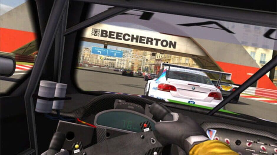 Real Racing 2 HD screenshot 1