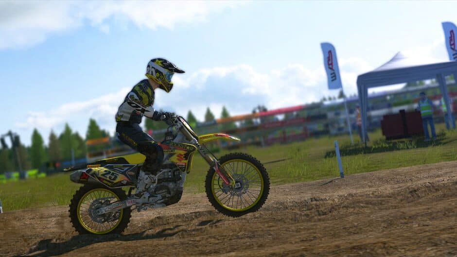 MXGP: The Official Motocross Videogame Compact screenshot 3
