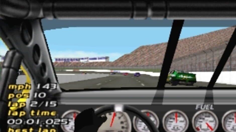 NASCAR 2000 screenshot 2