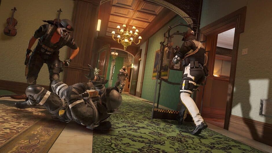 Tom Clancy's Rainbow Six Siege: Operation Brutal Swarm screenshot 1
