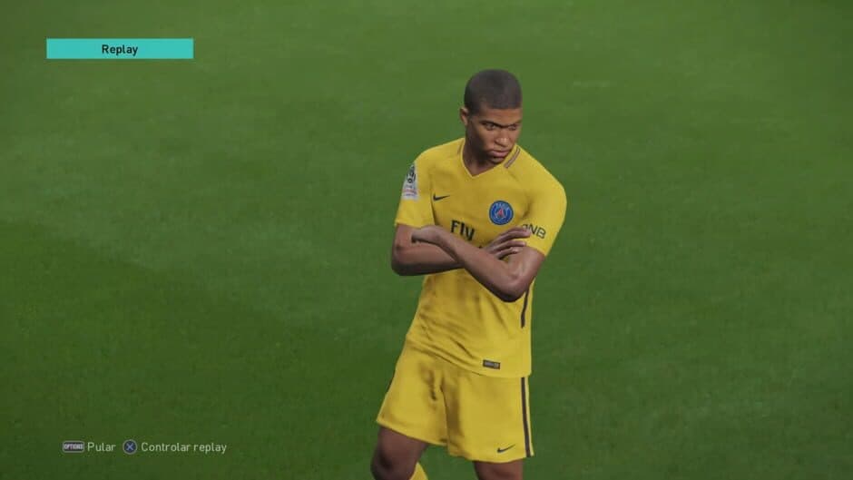 Pro Evolution Soccer 2018: Legendary Edition screenshot 3