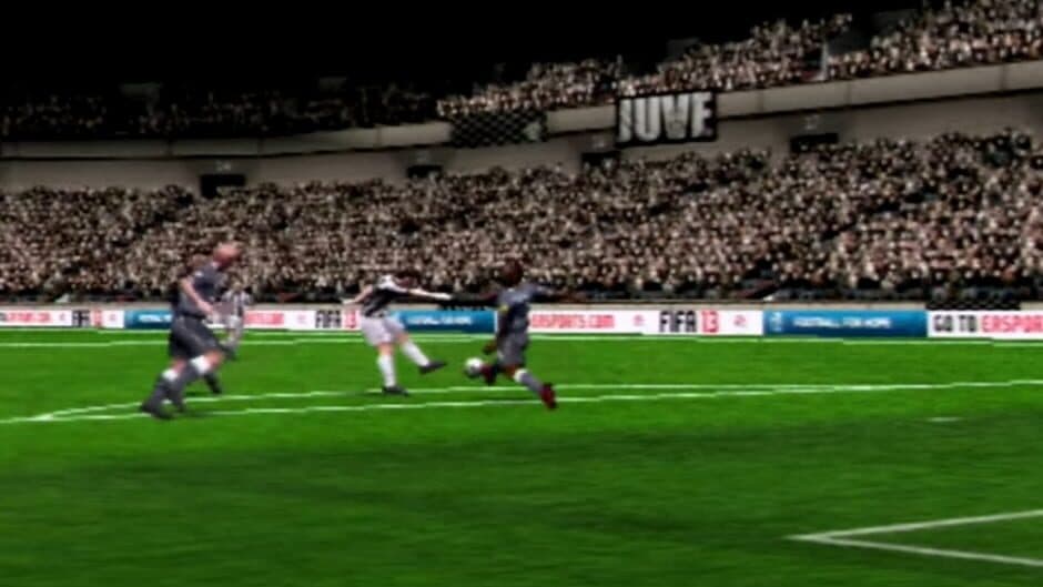 FIFA Soccer 13 screenshot 1