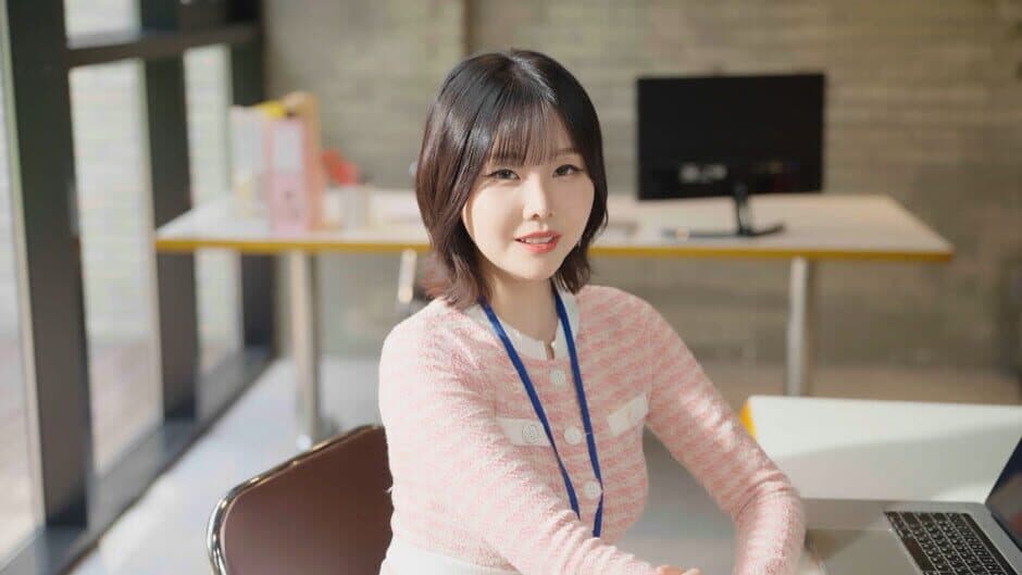 Heroines Through My Lens screenshot 2